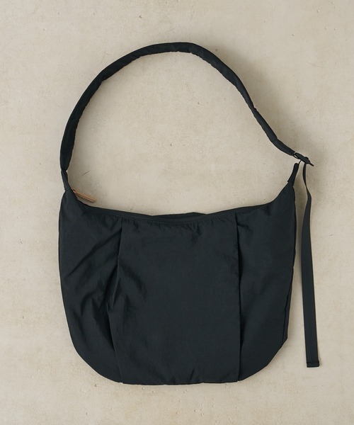 BIRTHDAY BAR（バースデイバー）の「LIGHT NYLON SHOULDER（ショルダーバッグ・レディース・ベージュ/ブラック/グレー・0）」の8枚目の写真