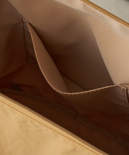 BIRTHDAY BAR（バースデイバー）の「LIGHT NYLON SHOULDER（ショルダーバッグ・レディース・ベージュ/ブラック/グレー・0）」の16枚目の写真