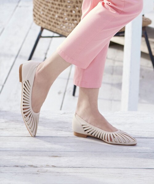 【フラット&ヒール2TYPE】ケージデザインシアーパンプス（パンプス）｜Tiaclasse（ティアクラッセ）