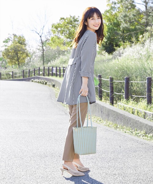 【フラット&ヒール2TYPE】ケージデザインシアーパンプス（パンプス）｜Tiaclasse（ティアクラッセ）