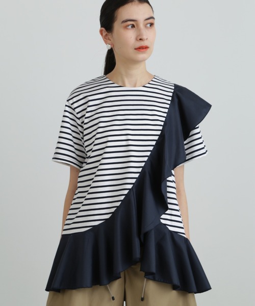 JILL STUART（ジルスチュアート）の「フリルデザインプルオーバー（Tシャツ/カットソー・レディース・ブラック/ホワイト/ネイビー・FREE）」の3枚目の写真