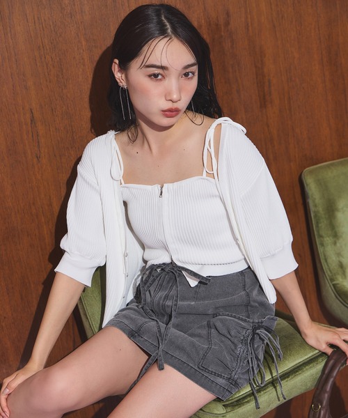 one after another NICE CLAUP（ワンアフターアナザーナイスクラップ）の「【セットアイテム】肩リボンキャミ+カーディガンリブニット（ニット/セーター・レディース・チャコールグレー/オフホワイト/サックスブルー/ピンク・FREE）」の2枚目の写真