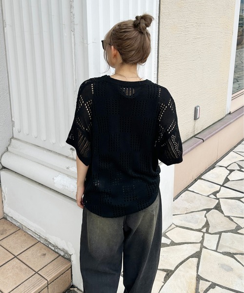 sedacle(セダクル)の「バイパターン透かしニット(Tシャツ/カットソー・レディース・アイボリー/レッド/ブラック・SMALL/LARGE/MEDIUM)」の20枚目の写真