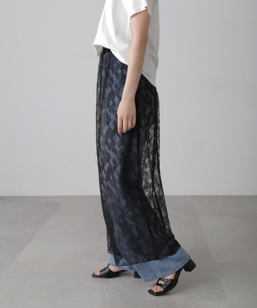 FREE'S MART（フリーズマート）の「チュールジャガードレイヤードスカート（スカート・レディース・ホワイト/ブラック・FREE）」の5枚目の写真