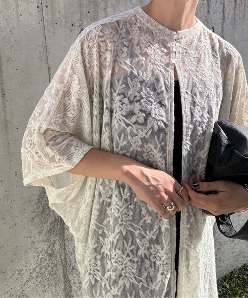 y/m by misato（イムバイミサト）の「レースジャガードオーバーサイズトップス（シャツ/ブラウス・レディース・ブラック/オフホワイト・FREE）」の2枚目の写真