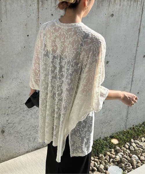 y/m by misato（イムバイミサト）の「レースジャガードオーバーサイズトップス（シャツ/ブラウス・レディース・ブラック/オフホワイト・FREE）」の3枚目の写真