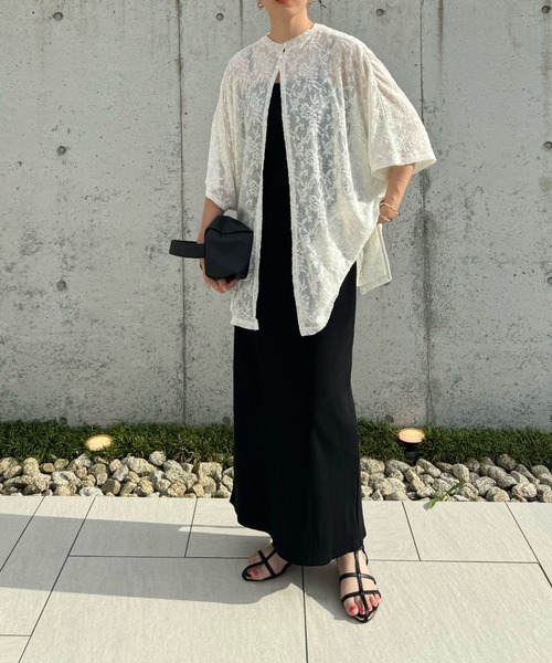 y/m by misato（イムバイミサト）の「レースジャガードオーバーサイズトップス（シャツ/ブラウス・レディース・ブラック/オフホワイト・FREE）」の8枚目の写真