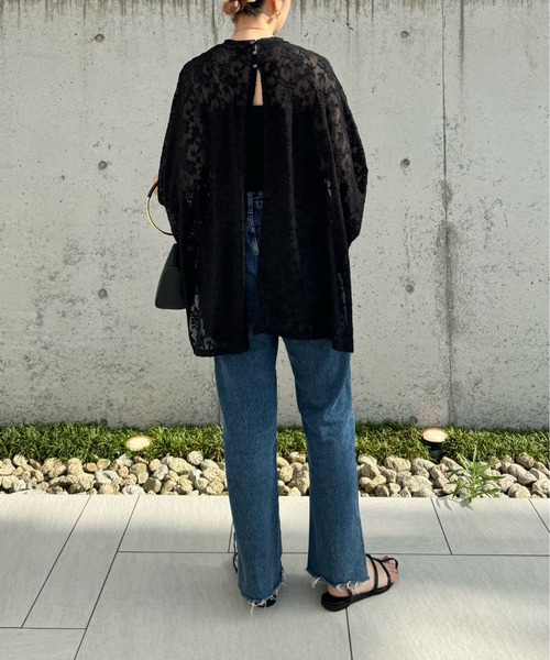 y/m by misato（イムバイミサト）の「レースジャガードオーバーサイズトップス（シャツ/ブラウス・レディース・ブラック/オフホワイト・FREE）」の20枚目の写真