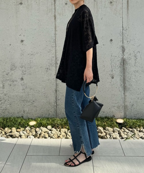 y/m by misato（イムバイミサト）の「レースジャガードオーバーサイズトップス（シャツ/ブラウス・レディース・ブラック/オフホワイト・FREE）」の21枚目の写真