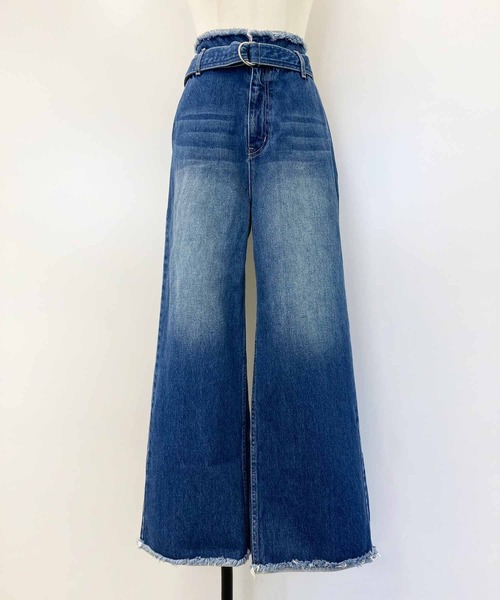 NOELA(ノエラ)の「フリンジストレートデニムパンツ(デニムパンツ・レディース・ダークインディゴブルー/インディゴブルー・S/M)」の17枚目の写真