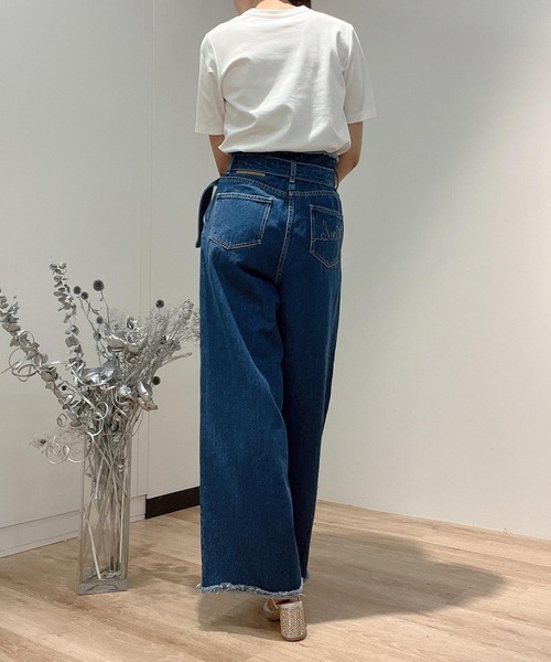 NOELA(ノエラ)の「フリンジストレートデニムパンツ(デニムパンツ・レディース・ダークインディゴブルー/インディゴブルー・S/M)」の15枚目の写真