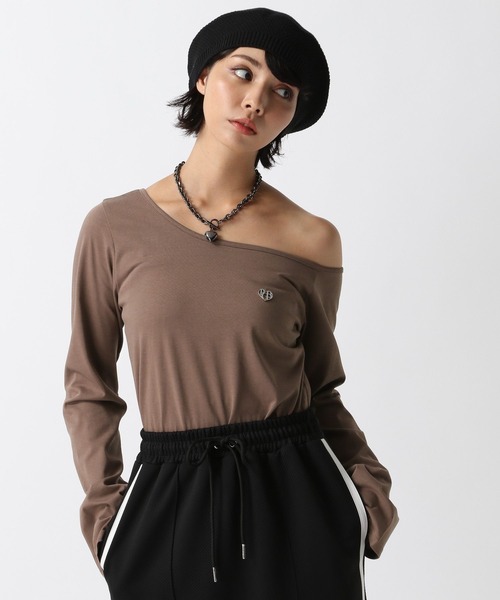 PAGEBOY(ページボーイ)の「ワンショルプレートトップス(Tシャツ/カットソー・レディース・ブラック/オフホワイト/ブラウン・FREE)」の18枚目の写真