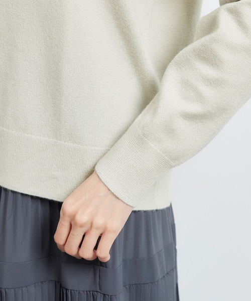 ROPE' PICNIC(ロペピクニック)の「天竺タートルネックニットプルオーバー/アンチピリング・帯電防止(ニット/セーター・レディース・ブラック/ホワイト系その他5/キナリ/ライトグレー/レッド・38)」の19枚目の写真