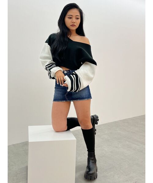 GYDA(ジェイダ)の「2wayスリーブラインVネックニットトップス(ニット/セーター・レディース・ボルドー/ブラック・FREE)」の17枚目の写真