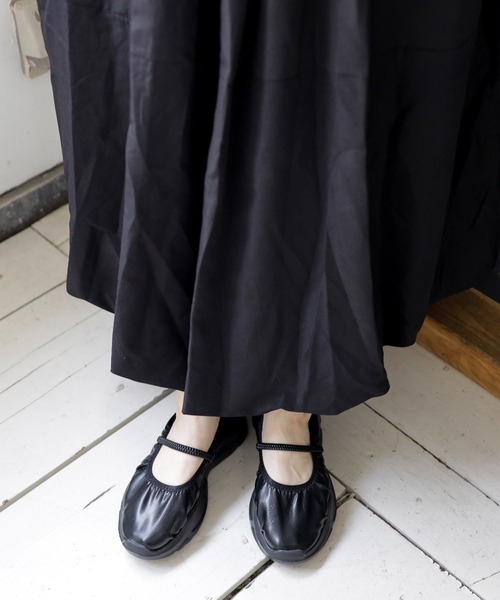 SESTO(セスト)の「ゴムストラップマシュマロフィット厚底メリージェーンスニーカー(スニーカー・レディース・ブラック/シルバー・S/M/L/LL/3L)」の14枚目の写真