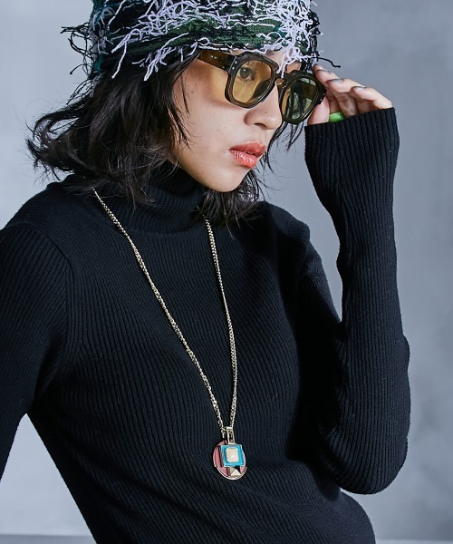 GEVS.(ジェイヴィス)の「ロングスリーブリブタートルニット <大きいサイズ有>GEVS.(ニット/セーター・レディース・オレンジ/ブルー/ブラック・LL/L/M/5L/4L/3L)」の17枚目の写真