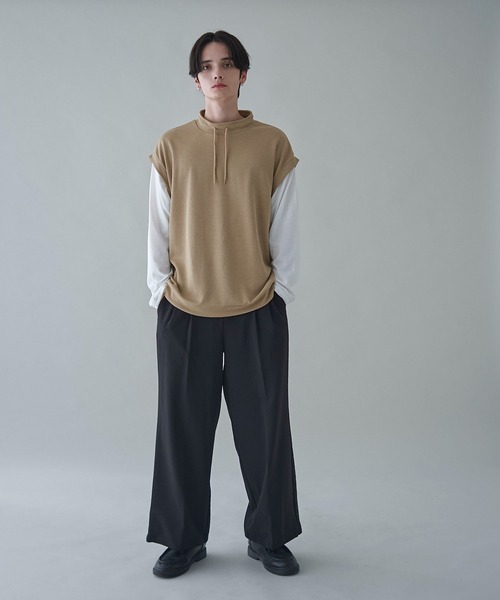 BROWNY(ブラウニー)の「BROWNY/フェイクレイヤードモックネックベストロンT(Tシャツ/カットソー・メンズ・ベージュ/チャコール・MEDIUM/LARGE)」の16枚目の写真