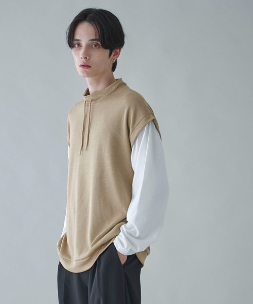 BROWNY(ブラウニー)の「BROWNY/フェイクレイヤードモックネックベストロンT(Tシャツ/カットソー・メンズ・ベージュ/チャコール・MEDIUM/LARGE)」の7枚目の写真