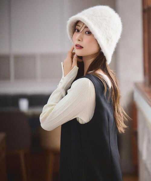 PROPORTION BODY DRESSING(プロポーションボディドレッシング)の「ハートカットアイレットリブニット / 1214270002(ニット/セーター・レディース・ホワイト/レッド/パープル・SMALL/MEDIUM)」の1枚目の写真