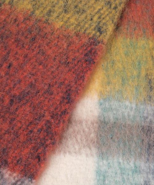 LAKOLE（ラコレ）の「ブークレーチェックマフラー / 138789（マフラー・レディース・オレンジ/オフホワイト/ブルー・FREE）」の10枚目の写真