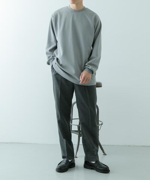 ITEMS URBANRESEARCH(アイテムズ アーバンリサーチ)の「裏起毛 クルーネックワッフルプルオーバー(スウェット・メンズ・ブラック/オフホワイト/グレー・MEDIUM/LARGE)」の11枚目の写真