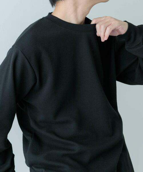 ITEMS URBANRESEARCH(アイテムズ アーバンリサーチ)の「裏起毛 クルーネックワッフルプルオーバー(スウェット・メンズ・ブラック/オフホワイト/グレー・MEDIUM/LARGE)」の17枚目の写真