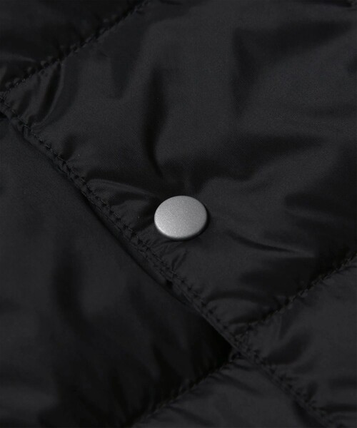 TAION（タイオン）の「【TAION/タイオン】クルーネックボタン インナーダウンジャケット UNISEX/ユニセックス（ダウンジャケット/コート・メンズ・ブラック/チャコールグレー/グレー・M/L/XL/XXL/XXXL(150)）」の8枚目の写真