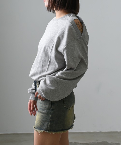 .KOM（ドットコム）の「A'GEM/9 × .kom 『.kom/ドットケーオーエム』オープンショルダートップス（Tシャツ/カットソー・レディース・アイボリー/ブラック/グレー/ベージュ/パープル・FREE）」の17枚目の写真