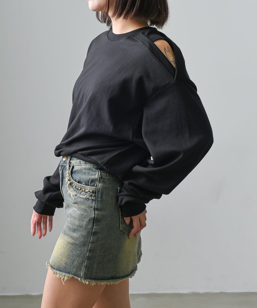 .KOM（ドットコム）の「A'GEM/9 × .kom 『.kom/ドットケーオーエム』オープンショルダートップス（Tシャツ/カットソー・レディース・アイボリー/ブラック/グレー/ベージュ/パープル・FREE）」の13枚目の写真