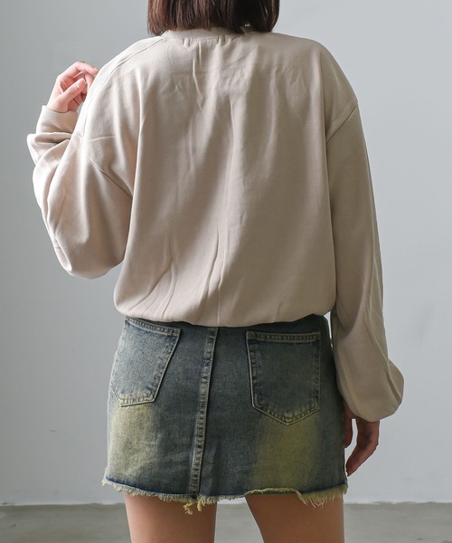 .KOM（ドットコム）の「A'GEM/9 × .kom 『.kom/ドットケーオーエム』オープンショルダートップス（Tシャツ/カットソー・レディース・アイボリー/ブラック/グレー/ベージュ/パープル・FREE）」の21枚目の写真