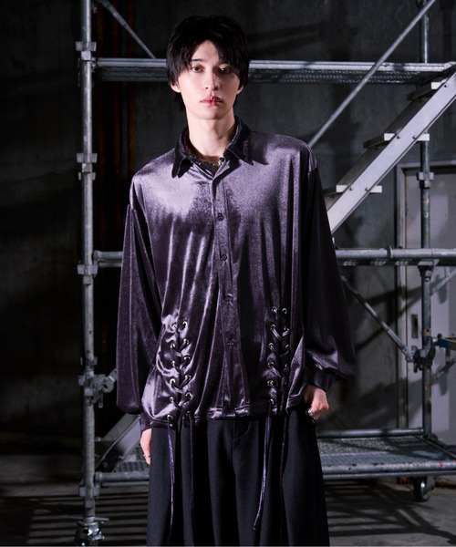 Ellno Loset(エルノロゼット)の「Wレースアップベロアシャツ(シャツ/ブラウス・メンズ・パープル/ブラック・MEDIUM/SMALL/LARGE)」の20枚目の写真