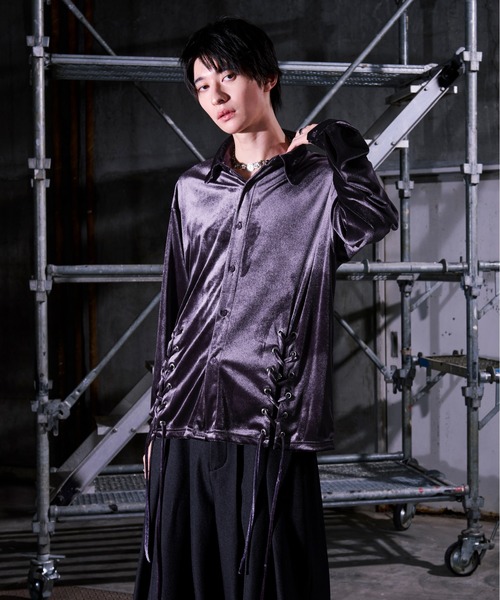 Ellno Loset(エルノロゼット)の「Wレースアップベロアシャツ(シャツ/ブラウス・メンズ・パープル/ブラック・MEDIUM/SMALL/LARGE)」の21枚目の写真
