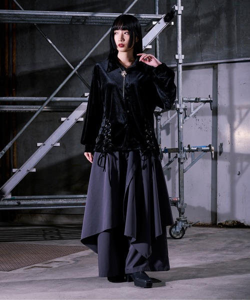 Ellno Loset(エルノロゼット)の「Wレースアップベロアシャツ(シャツ/ブラウス・メンズ・パープル/ブラック・MEDIUM/SMALL/LARGE)」の18枚目の写真