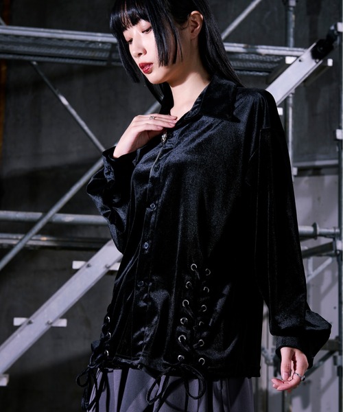 Ellno Loset(エルノロゼット)の「Wレースアップベロアシャツ(シャツ/ブラウス・メンズ・パープル/ブラック・MEDIUM/SMALL/LARGE)」の6枚目の写真
