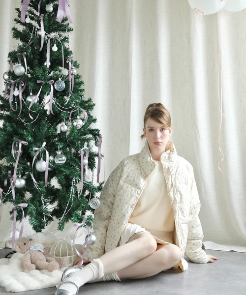 【Jasmine】花柄スタンドカラーダウンジャケットショート丈（ダウンジャケット/コート）｜Jasmine Grandiflorum（ジャスミングランディフローラム）