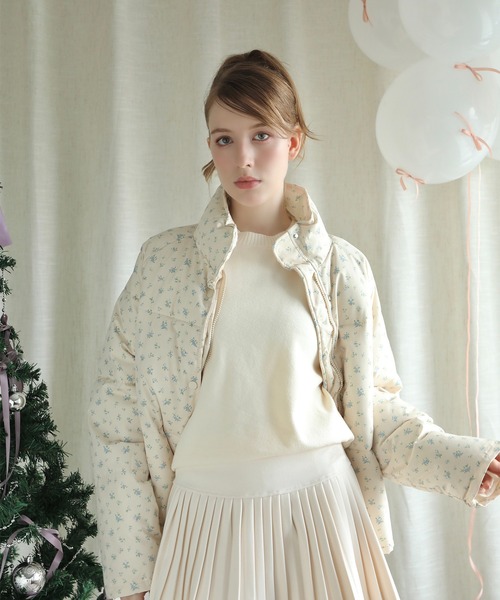 【Jasmine】花柄スタンドカラーダウンジャケットショート丈（ダウンジャケット/コート）｜Jasmine Grandiflorum（ジャスミングランディフローラム）