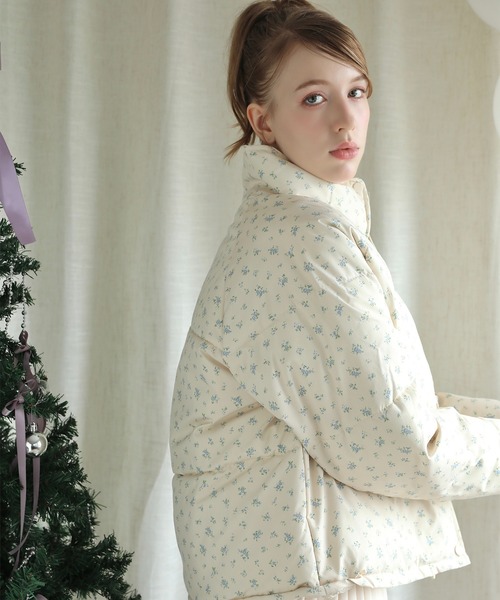 【Jasmine】花柄スタンドカラーダウンジャケットショート丈（ダウンジャケット/コート）｜Jasmine Grandiflorum（ジャスミングランディフローラム）