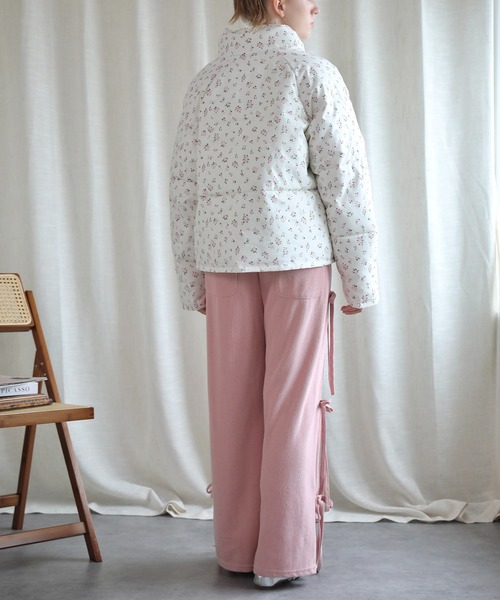 【Jasmine】花柄スタンドカラーダウンジャケットショート丈（ダウンジャケット/コート）｜Jasmine Grandiflorum（ジャスミングランディフローラム）