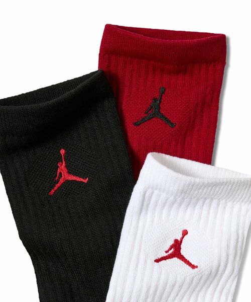 JORDAN BRAND(ジョーダンブランド)の「ジョーダン エブリデイ クルー ソックス (3足) / Jordan Everyday Crew Socks (3 pairs) DX9632-918 Multi-Color(ソックス/靴下・メンズ・マルチ・25-27/23-25/21-23/27-29)」の2枚目の写真