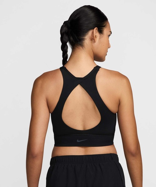 NIKE（ナイキ）の「ナイキ ワン ツイスト ウィメンズ ライトサポート ハイネック スポーツブラ (軽量裏地付き) / Nike One Twist Women's Light-Support Lightly Lined High-Neck Sports Bra FV6501-010 Black（スポーツブラ・レディース・ブラック・S/M/L/XL/XS）」の2枚目の写真