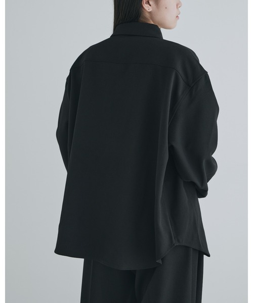 kiehtova(キエトヴァ)の「【kiehtova】FORM SHIRT/フォーム シャツ(シャツ/ブラウス・レディース・ブラック/ベージュ・FREE)」の19枚目の写真