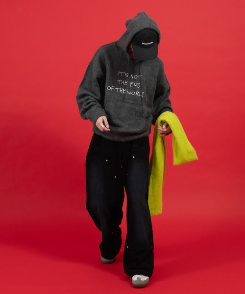 Perushu(ペルーシュ)の「刺繍ロゴニットフーディ(ニット/セーター・メンズ・レッド/チャコールグレー/アイボリー・MEDIUM/LARGE)」の9枚目の写真
