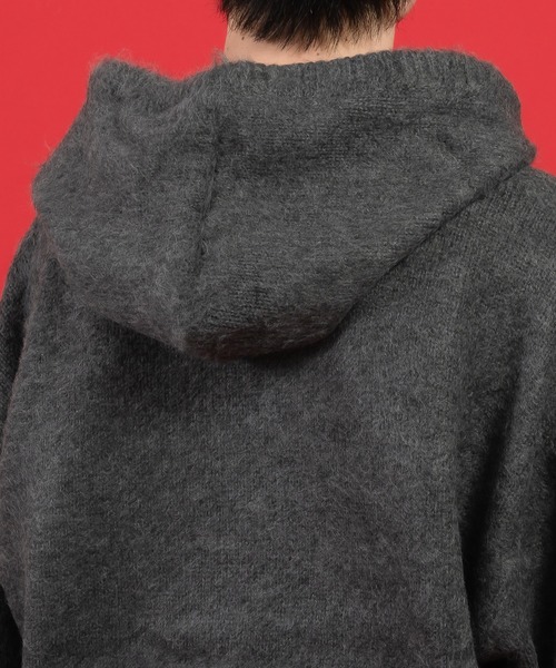 Perushu(ペルーシュ)の「刺繍ロゴニットフーディ(ニット/セーター・メンズ・レッド/チャコールグレー/アイボリー・MEDIUM/LARGE)」の13枚目の写真