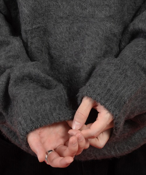 Perushu(ペルーシュ)の「刺繍ロゴニットフーディ(ニット/セーター・メンズ・レッド/チャコールグレー/アイボリー・MEDIUM/LARGE)」の15枚目の写真