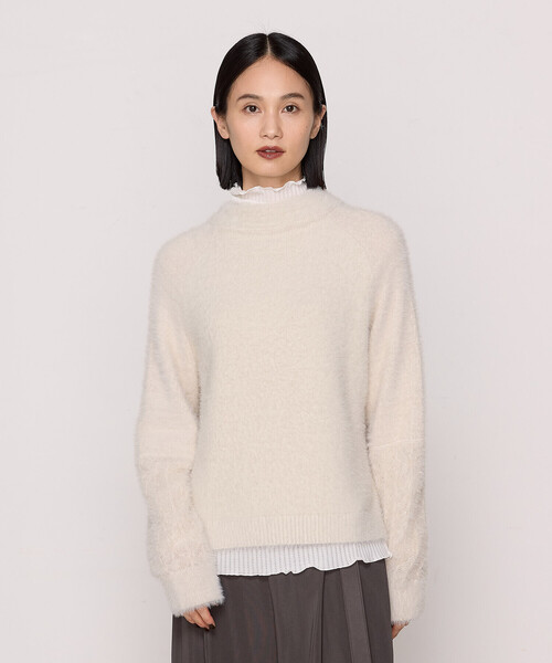 Gabardine K.T（ギャバジンケーティー）の「マイクロナイロンフェザー フェザーヤーン2wayカーディガン（カーディガン/ボレロ・レディース・サックスブルー/ブラック/キナリ・9号）」の16枚目の写真