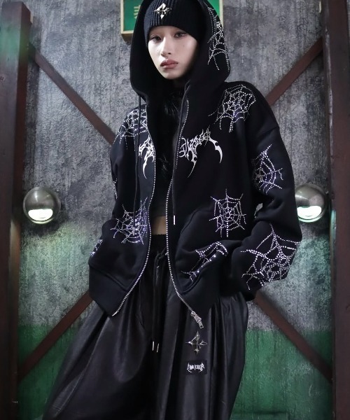 LOVE KILLER（ラブキラー）の「A'GEM/9 × .kom 『LOVE KILLER/ラブ キラー』 LK 3D metallic logo beanie/エルケー３ディーメタリックロゴビーニー（ニットキャップ/ビーニー・レディース・ブラック・FREE）」の10枚目の写真