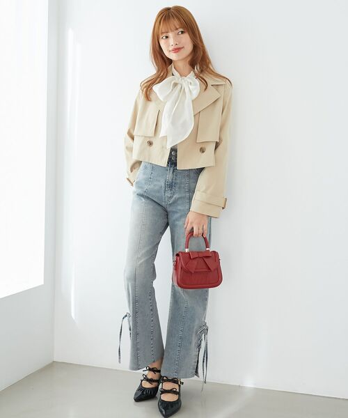 MAJESTIC LEGON(マジェスティックレゴン)の「バリエボウタイブラウス(シャツ/ブラウス・レディース・アイボリー/オフホワイト/ホワイト系その他/ブルー系その他2/ホワイト系その他2・MEDIUM)」の21枚目の写真