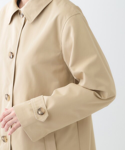 SHOO・LA・RUE（シューラルー）の「【S-LL/撥水/防花粉】オンにもオフにも ステンカラーコート（ステンカラーコート・レディース・ネイビー/ベージュ・04/03/02/01）」の15枚目の写真