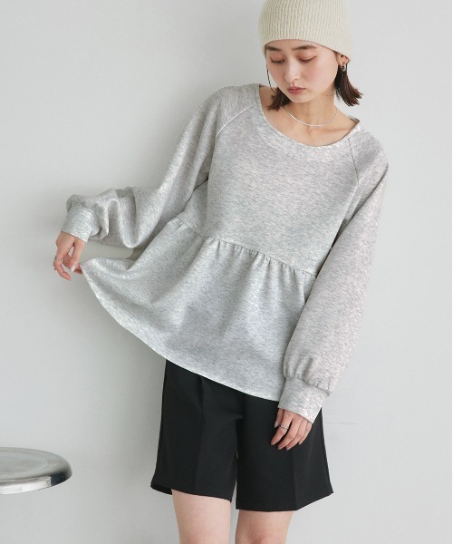 ad thie(アドティエ)の「ウエストギャザー ポンチプルオーバー(Tシャツ/カットソー・レディース・アイボリー/ブラック/オートミール・FREE)」の3枚目の写真