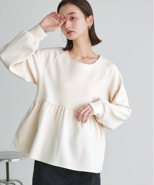 ad thie(アドティエ)の「ウエストギャザー ポンチプルオーバー(Tシャツ/カットソー・レディース・アイボリー/ブラック/オートミール・FREE)」の9枚目の写真